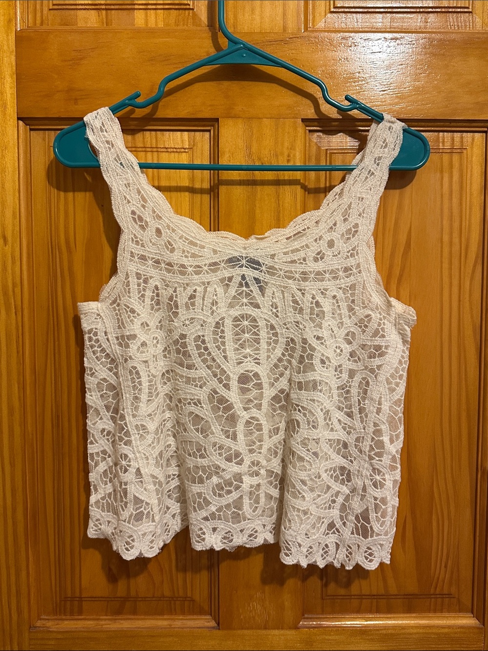 Wet Seal White Crochet Lace Camisole Tank
